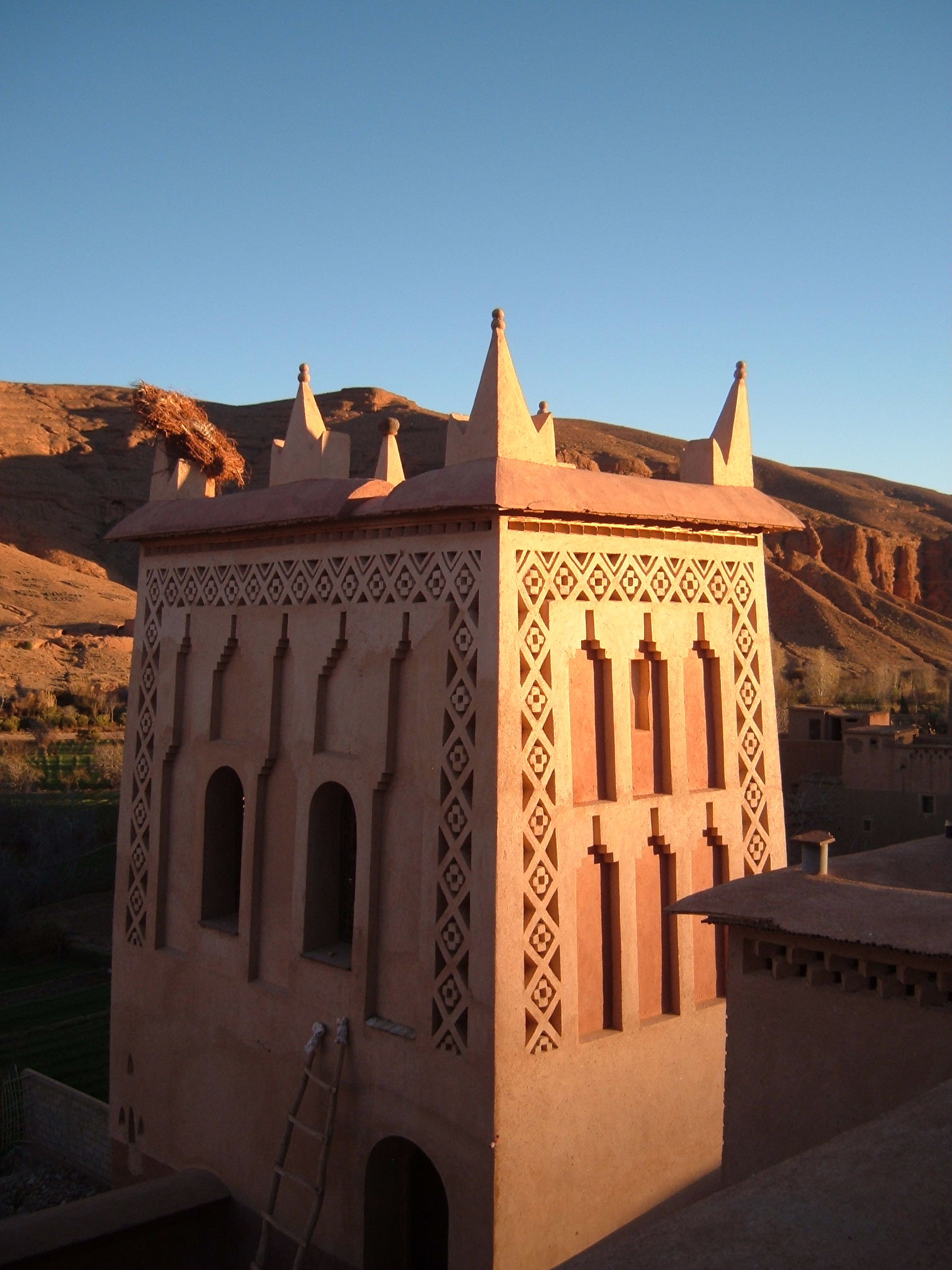 What does a traditional Berber house look like? What does a traditional Berber house look like?