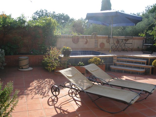 Tuscan Farmhouse In An Olive Grove Tuscan Farmhouse In An Olive Grove