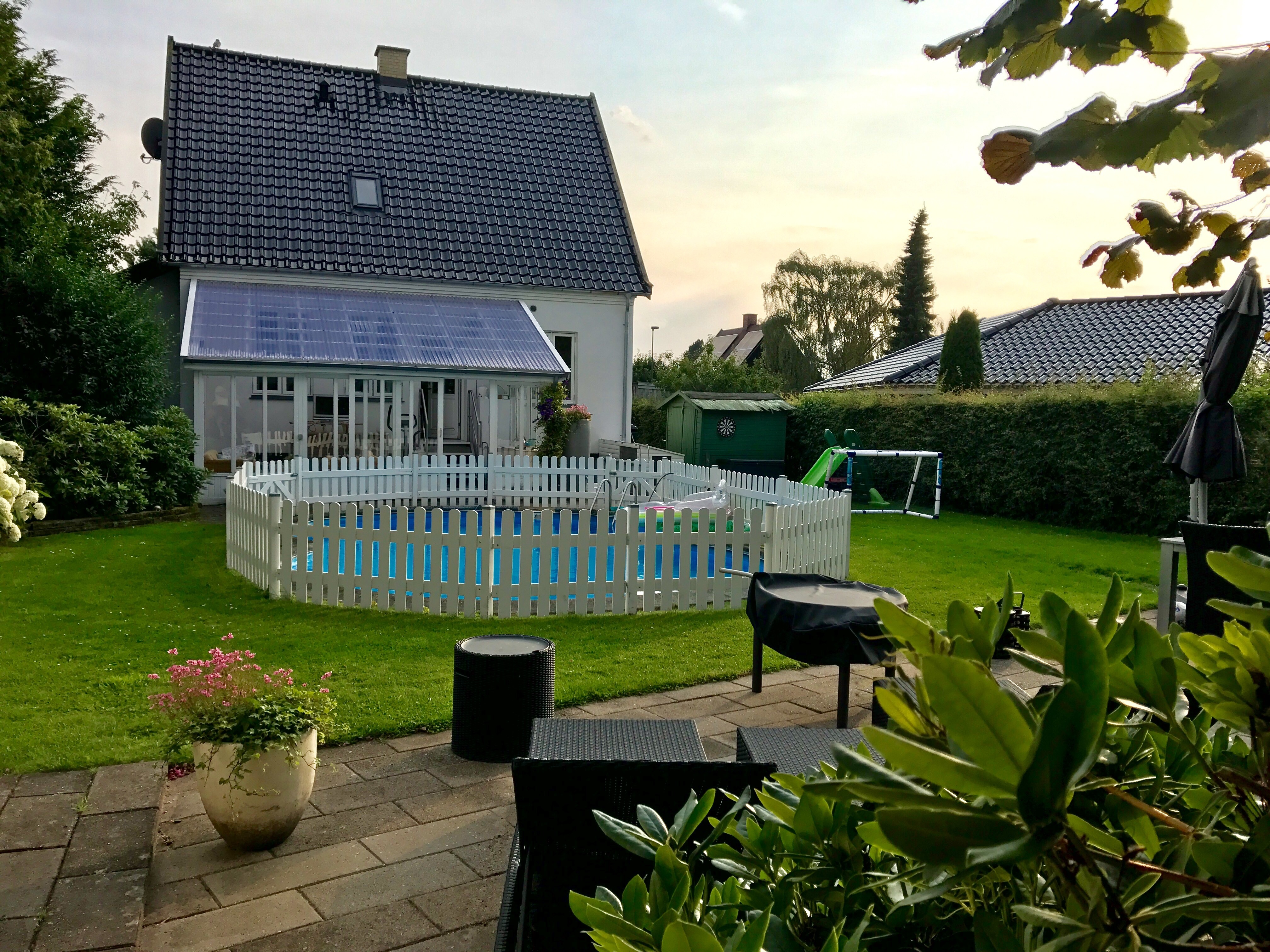 Charming Cph House W Pool Teresse Garden 150m To Train